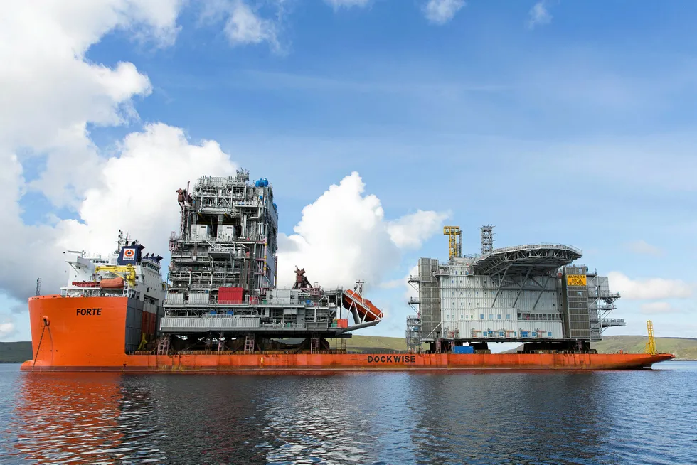 Dockwise Forte: the ship carrying modules for Statoil’s Mariner field development
