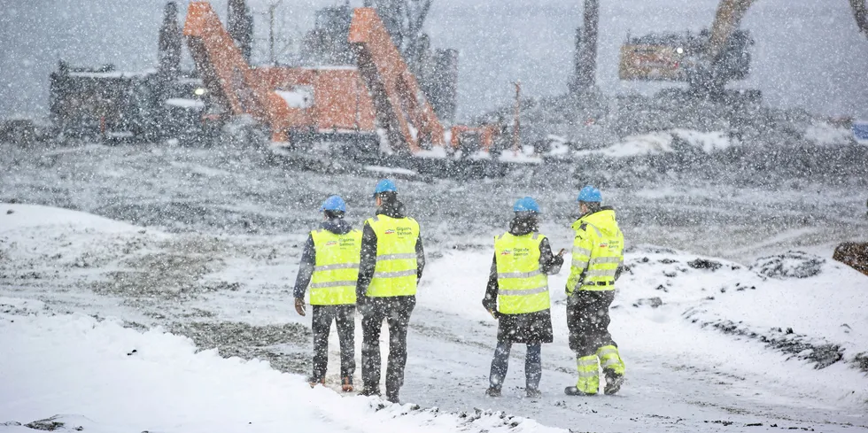 Gigante said the net proceeds will be used to fund the company’s projected investment and working capital needs for the construction and operation of the land-based salmon farming site on Lille Indre Rosoy, in Norway..