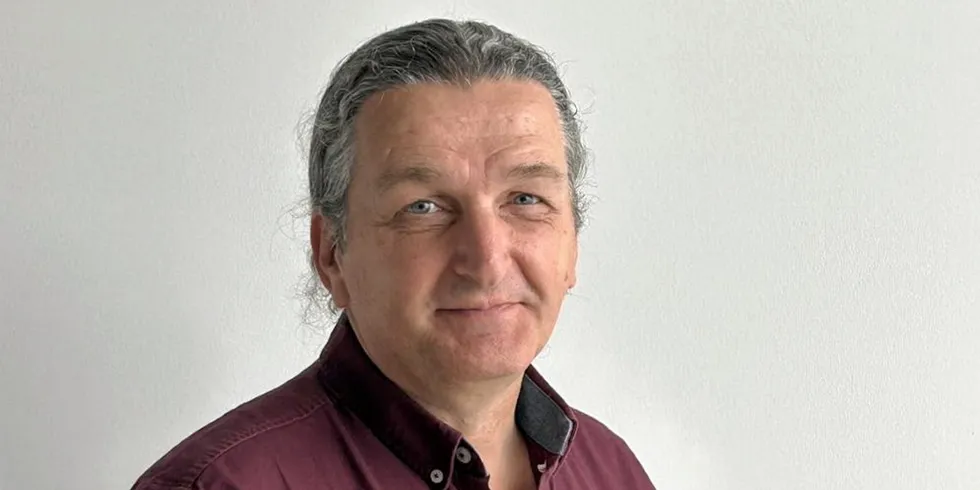 Keith Davidson has managed teams across the United States, Canada, India, China, Europe, and Asia.