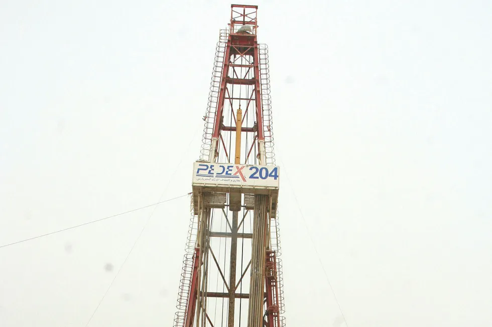 Operations: a rig at South Azadegan, Iran