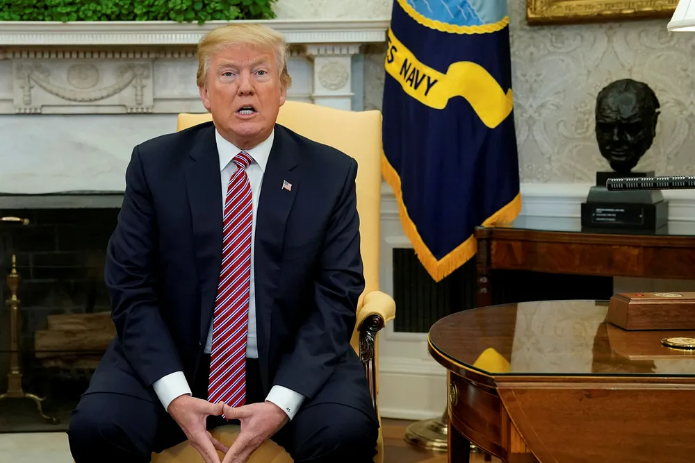 USAs president Donald Trump lar seg ikke skremme av underskudd og gjeld, og han har snudd opp ned på republikanernes økonomiske politikk. Foto: Jonathan Ernst/Reuters/NTB Scanpix