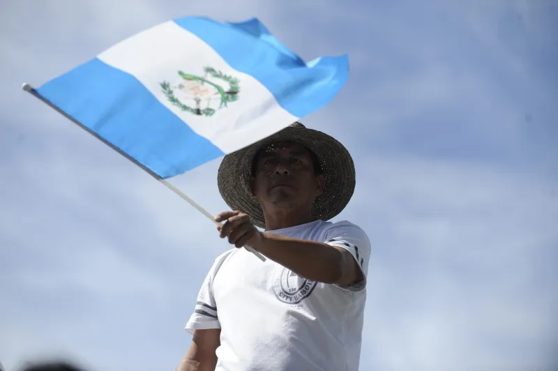 Guatemala: Citation Resources encountered oil and gas shows over a 15.24-metre section at its Atzam-4 well in the South Peten basin