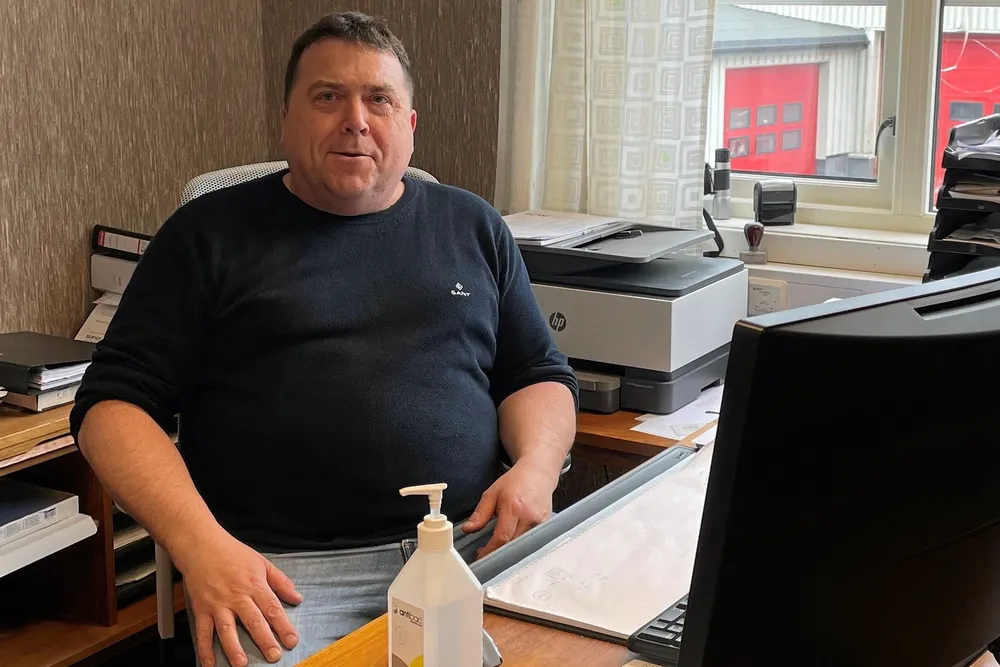 Reder Ronny Nogva i Koralfjord skal vurdere grundig sammen med advokat om han skal gå til sak mot staten. – Det er tøft å måtte gå til rettssak mot staten, det er ikke lett, sier han.