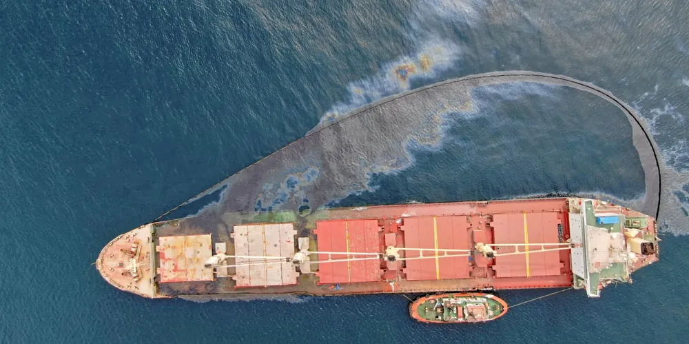 A small amount of fuel oil leadked ouf of the 35,362-dwt OS 35 (built 1999) when it went aground off Gibraltar.