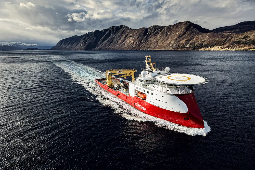 Charter: Polar Onyx
