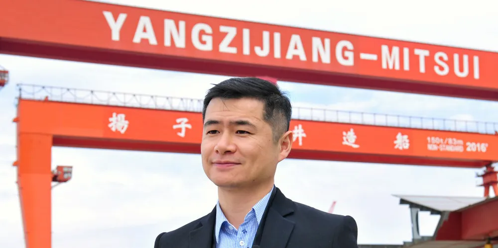 Yangzijiang Shipbuilding's chief executive is Ren Letian.