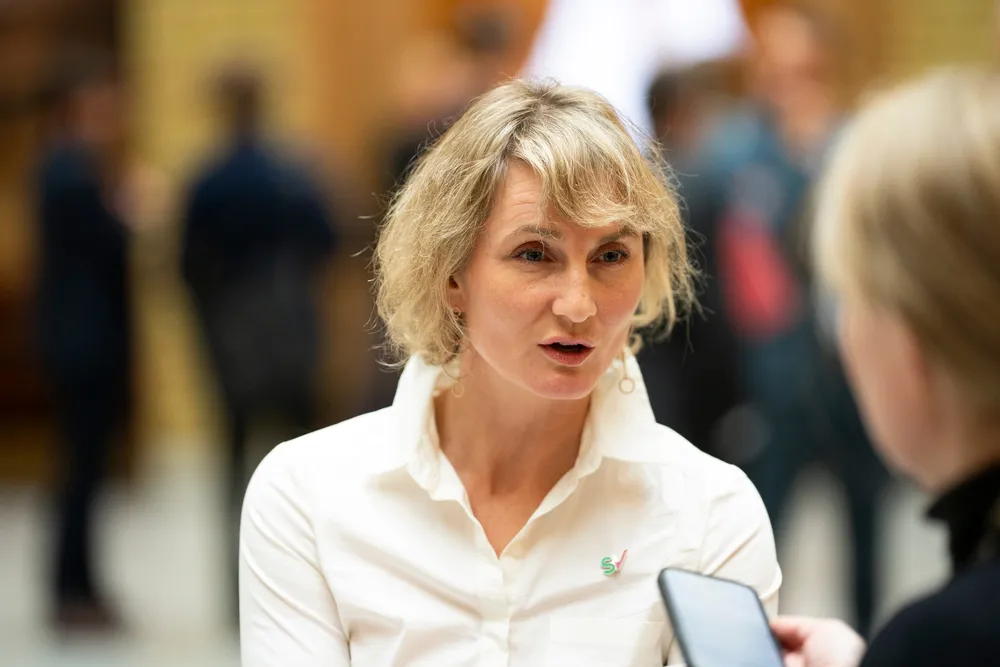 SVs finanspolitiske talsperson, Marthe Hammer (SV), får jobben med å overbevise Arbeiderpartiet om å øke skattene med over 15 milliarder kroner.