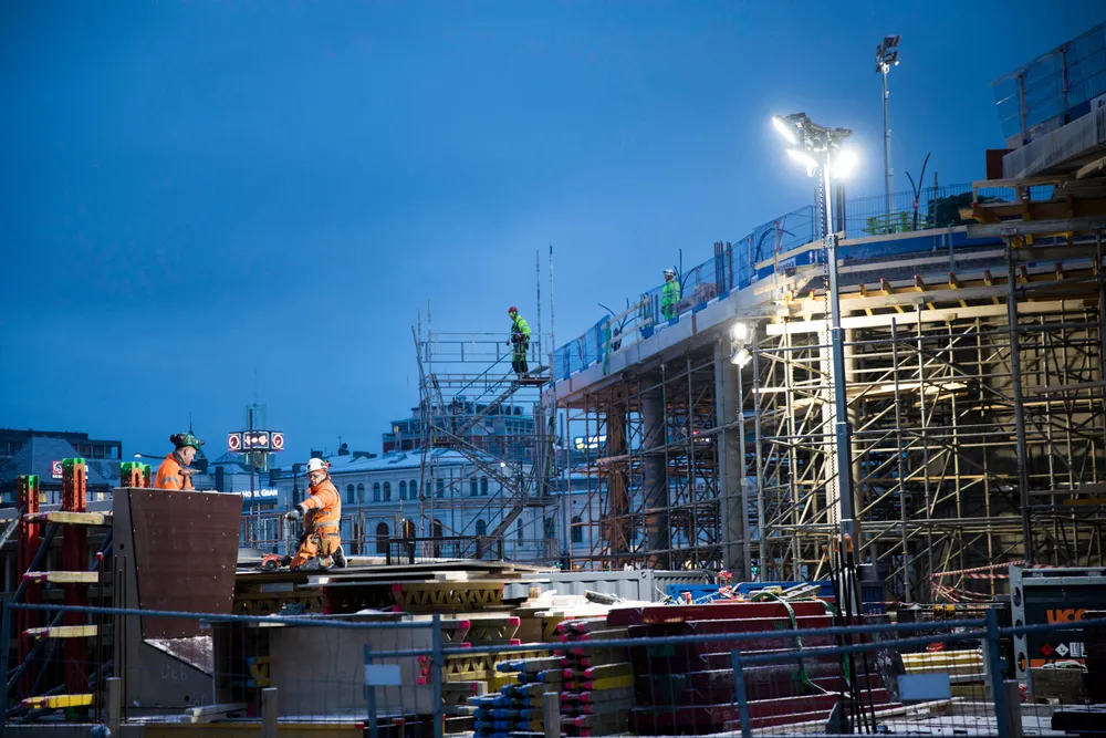 Regjeringen vil ha forbud mot innleie av arbeidskraft når det bygges i Oslo og Viken.