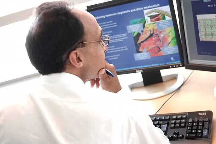 AGR: will provide a range of services and the drilling of an ultra-deepwater well in the territorial waters of Comoros