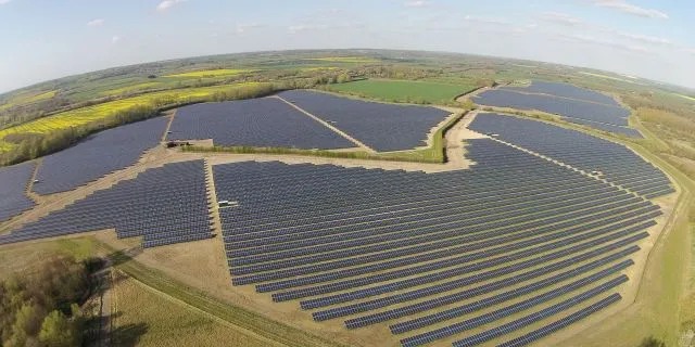 A 45MW BayWa re array in eastern England