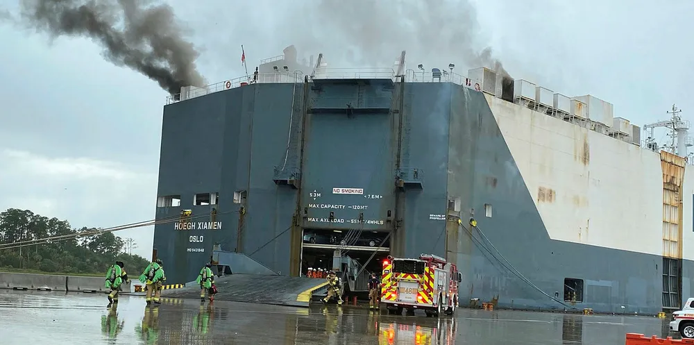 All members of the crew onboard the 4,900-ceu Hoegh Xiamen (built 2010) are said to off the ship and accounted for