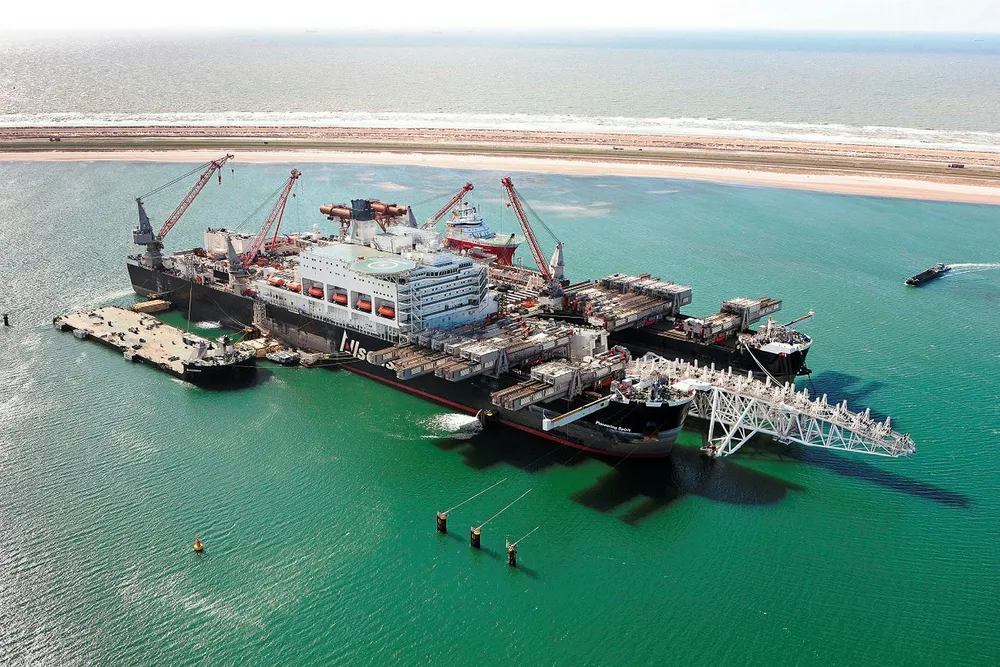 Ready to sail: the Pioneering Spirit will soon leave Rotterdam, headed for the Black Sea