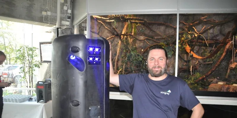 Marine Harvest buys six lice lasers from Stingray
