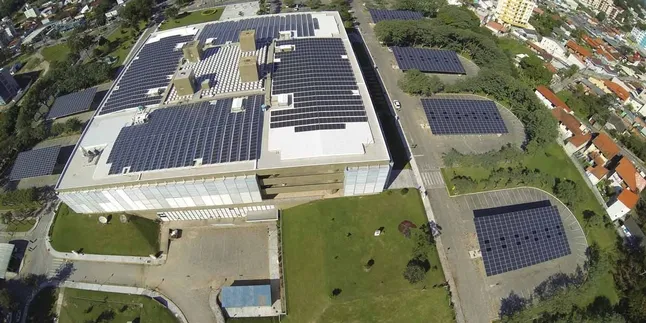 Rooftop solar in Brazil. The country wants to 'give a signal' to the sector
