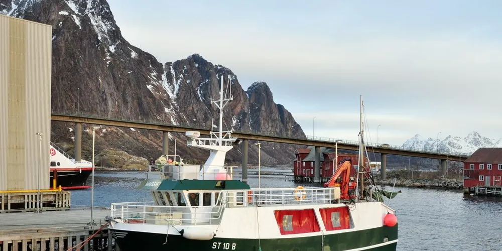 "Havbris" fra Vallersund i Sør-Trøndelag er på sørovertur etter en kongekrabbesesong rederiet sier seg meget godt fornøyd med. Foto: Frode Adolfsen