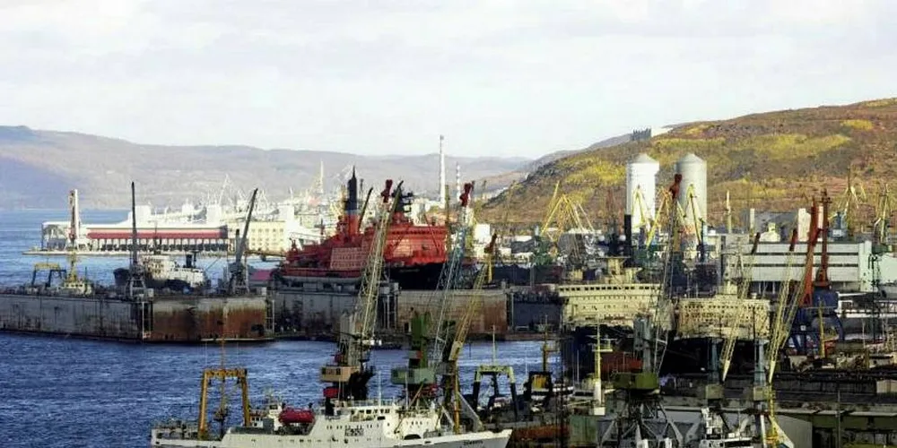 Murmansk: Murmanskiy Rybakombinat vil flytte sin fabrikk og produksjon fra Murmansk til Moskva og ønsker utstyr fra Norge, men får ikke garantier for eksportkreditt fra Giek. Arkivfoto: Per Ståle Bugjerde