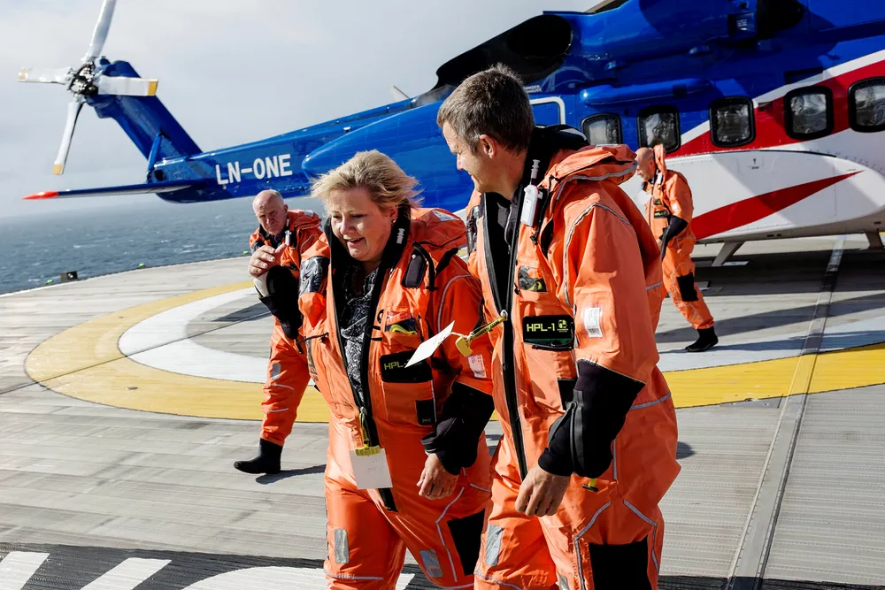 19. august 2014 åpnet Helge Lund, som Statoil-sjef, Gudrunfeltet sammen med statsminister Erna Solberg og olje- og energiminister Tord Lien. Lund er i dag styreleder i BP, som slipper ut mer klimagasser enn det Norge gjør.