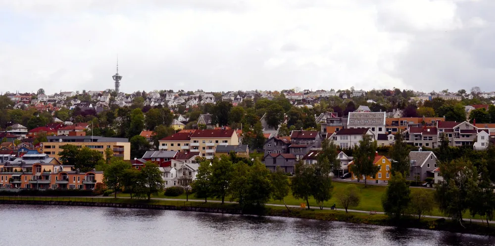 Torsdag får Trondheim og resten av Midt-Norge de tredje høyeste strømprisene hittil i år. Også i Sør-Norge blir prisene blant de høyeste for 2022.