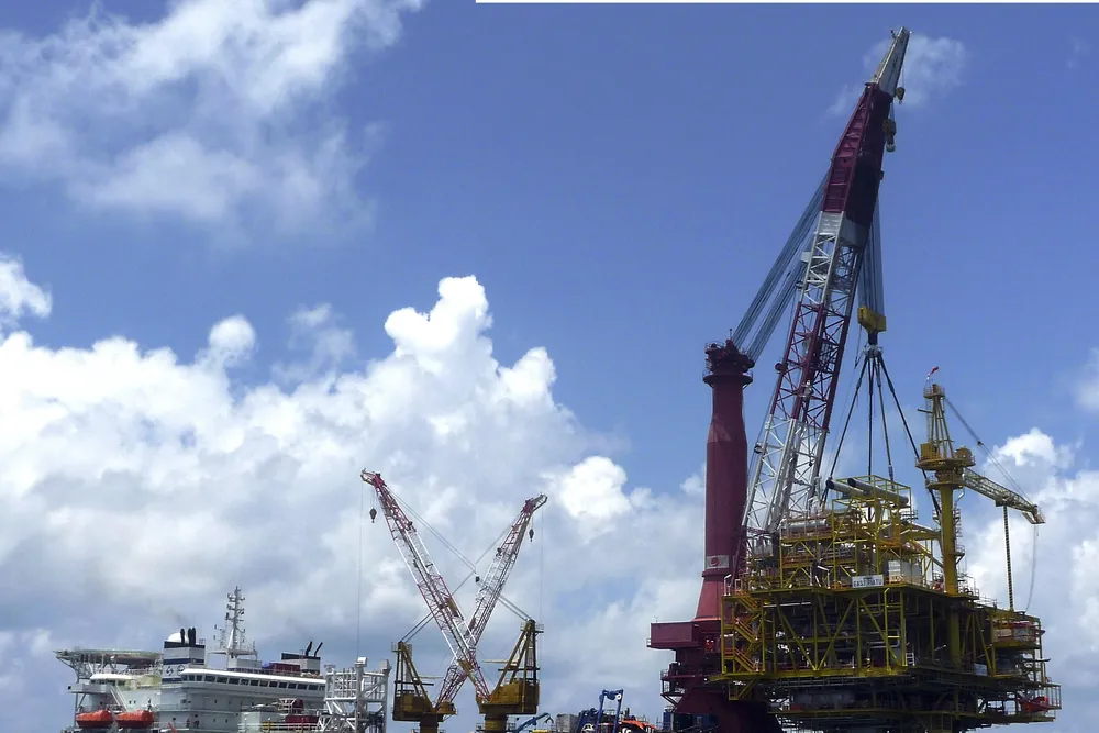 Hardware: SapuraKencana's derrick lay vessel LTS 3000