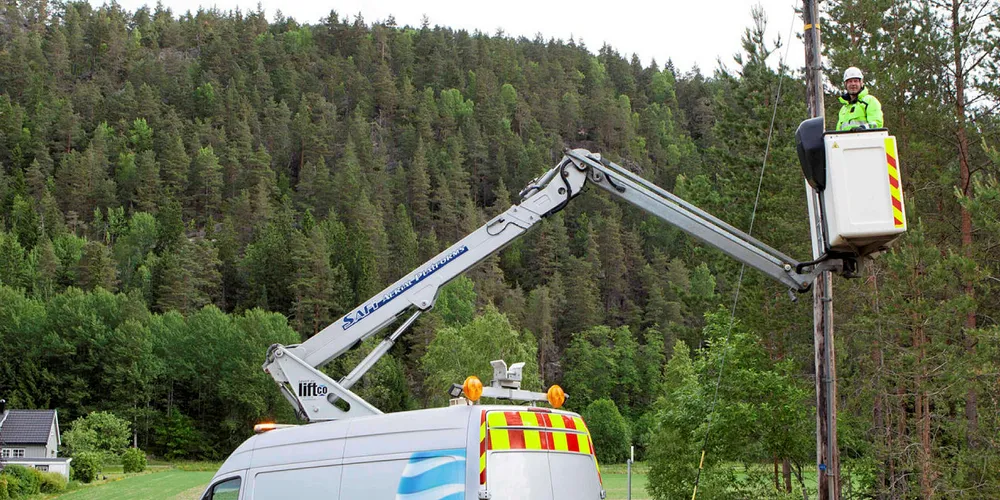 INVOLVERING: En viktig drivkraft bak prosjektene hos Årdal Energi Nett og Skagerak Nett var at montørene skulle være involverte med å definere programvare på sine premisser. Allerede nå ser man økt effektivitet.