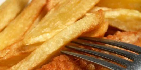 Thistle profit rises on flat sales