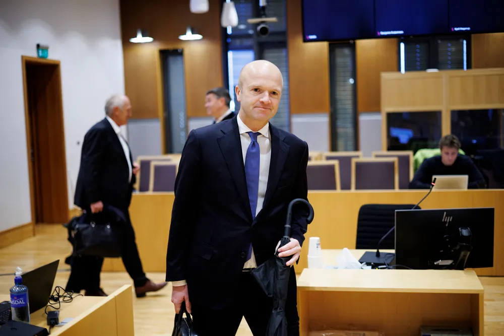 Bahr-partner Jon Christian Thaulow representerer Aker Capital sammen med kollegaene Arne Tjaum og Atle Skaldebø-Rød.