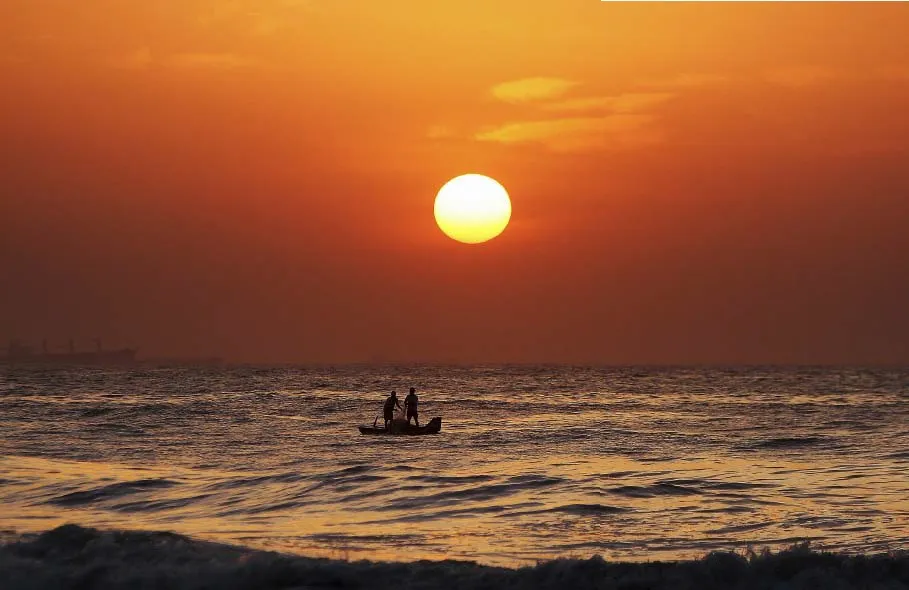 It's all about the Sunrise (LNG): fishermen at sunrise off Chennai, India