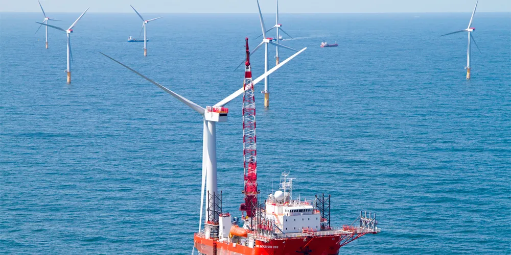 Oil and gas and wind farm support: GMS