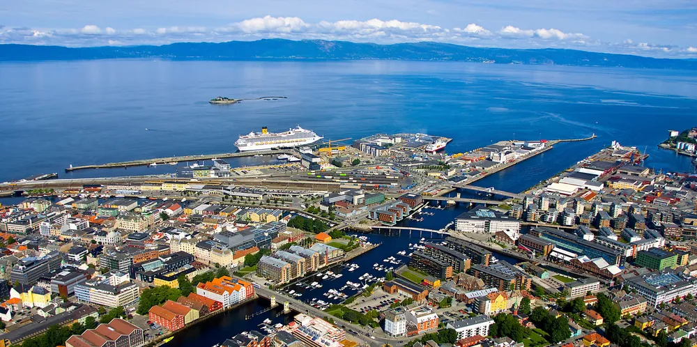 Timeprisene i Trondheim og Midt-Norge søndag kveld er de høyeste i nyere tid.