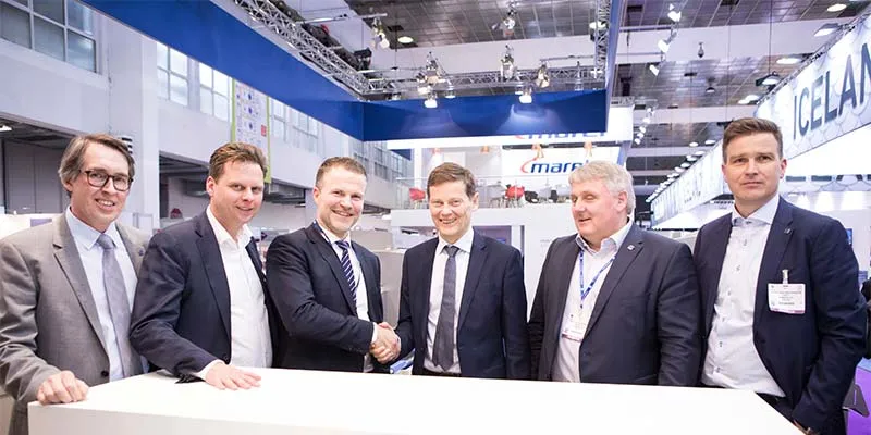 Closing the deal in Brussels (from left to right): Sigmundur Andresson, MD of IceFresh at Samherji; Arni Oddur Thordarson, CEO of Marel; Sigurdur Olason, MD of Marel Fish; Thorsteinn Mar Baldvinsson, CEO of Samherji; Kristjan Vilhelmsson, MD -- Ships at Samherji; and Haraldur Grétarsson, MD of DFFU.
