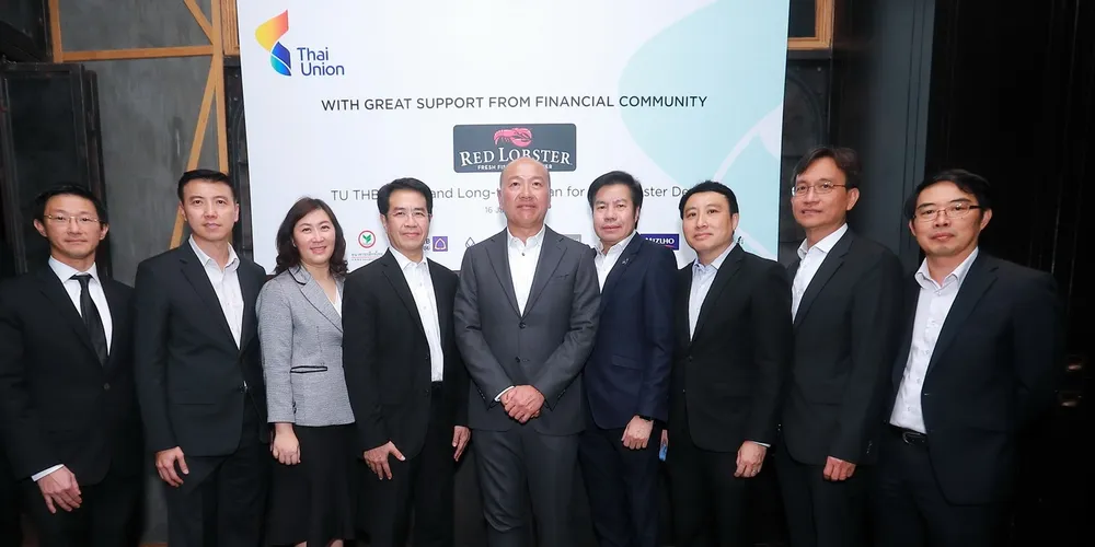 Left to right: Nitiphong Tejavanija, head of local corporates, commercial banking at Standard Chartered Bank (Thai) PCL; Suwat Techawatanawana, executive VP at Kasikornbank PCL, Pimolpa Suntichok, head of multi-corporate segment at Siam Commercial Bank PCL; Narin Opamuratawongse, executive VP, merchant banking division at Bangkok Bank PCL; Thiraphong Chansiri, CEO of Thai Union Group; Pichai Dusdeekulchai, general manager, head of non-Japanese corporate at Sumitomo Mitsui Banking Corporation, Bangkok Branch; Somchai Thusanagraivuth, general manager at Bank of China (Thai) PCL; Suratun Kongton, head of corporate and investment banking group at Bank of Ayudhya PCL; and Visut Kittisamuth, deputy general manager at Mizuho Bank, Ltd.