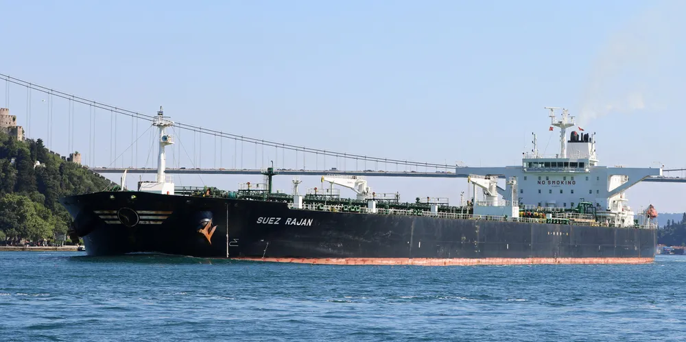 The 159,000-dwt Suez Rajan (built 2011) transits the Bosphorus in 2019. The ship is controlled by Empire Navigation.
