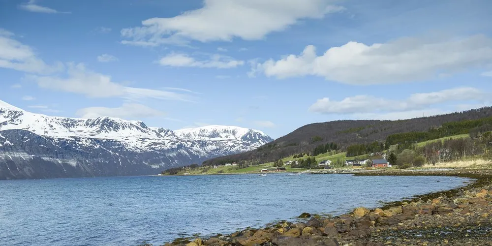 Søknad om en lokalitet til forskningsformål i Ullsfjorden i Troms, har skapt mye debatt. Arkivfoto: Lars Åke Andersen.