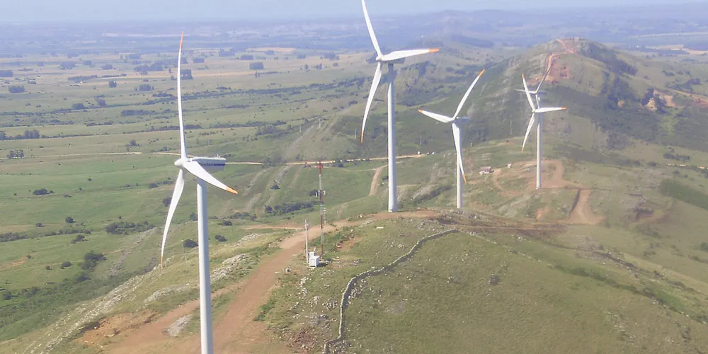 The Abengoa plant will join Sierra de los Caracoles wind farm in Uruguay's wind fleet