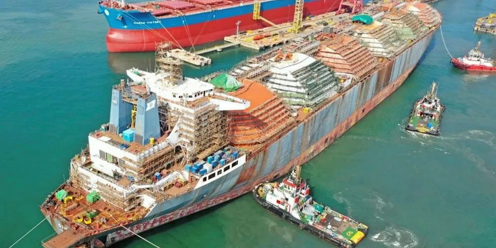 Gimi under conversion in Singapore. Its owner Golar LNG may need to delay its delivery.