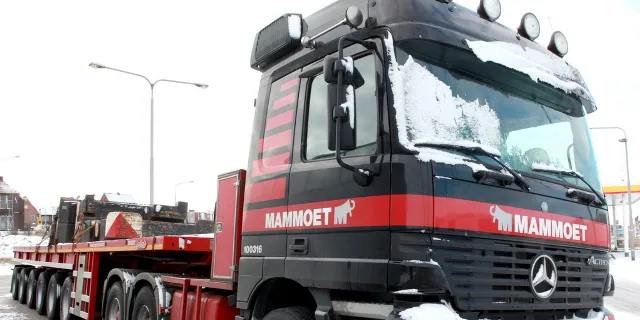 Update: Mammoet buys up rest of KR Wind from partner