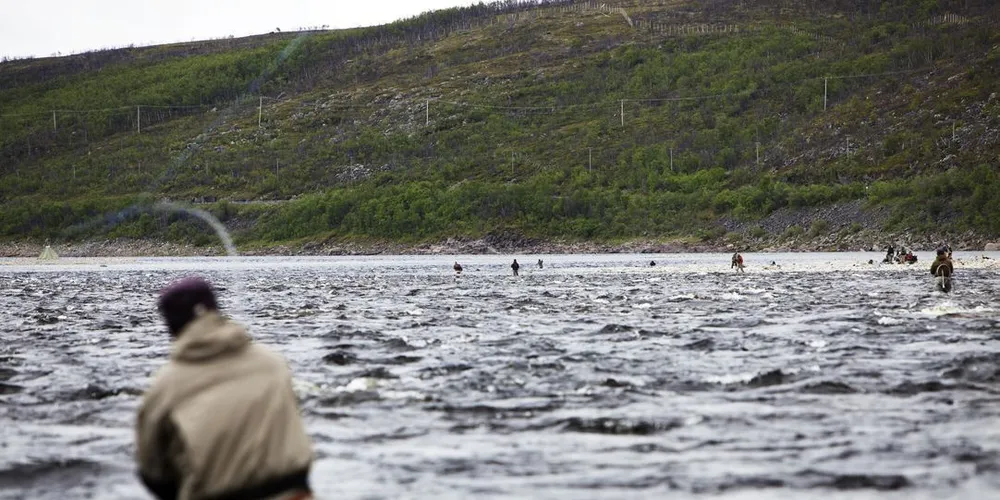 Sjølaksefiskere varsler rettssak