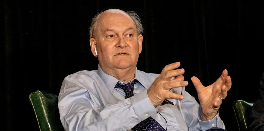 Scorpio is ’not desperate to do time charters’, says Robert Bugbee.