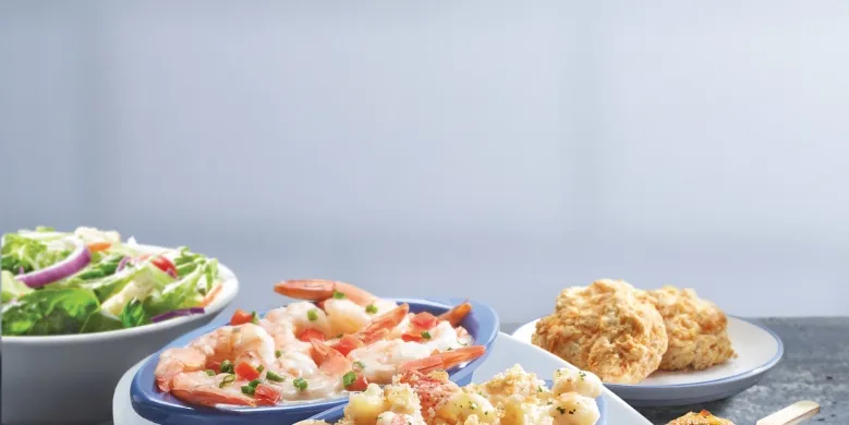 Red Lobster's Create Your Own Seafood Trio event lets guests mix and match flavors and preparations to build the perfect plate, like the NEW! Wood-Grilled Spicy Tennessee Bourbon Shrimp, Baked Lobster Alfredo and Lemon Garlic Butter Shrimp. (PRNewsFoto/Red Lobster Seafood Co.)