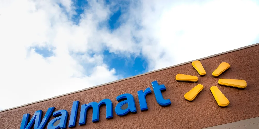 Walmart presses seafood suppliers to curb antibiotic use