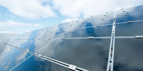 First Solar sets CdTe module efficiency record at 14.4%