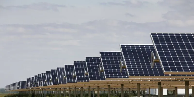 Solar Power Deals and Company News