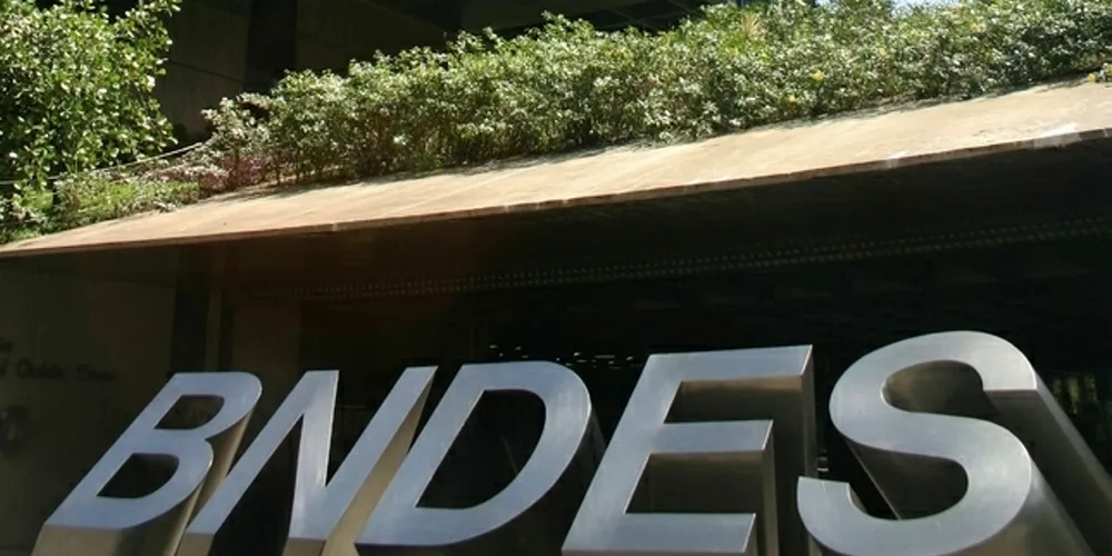 BNDES picks Brazilian firm Vinci to manage $162m green bond fund