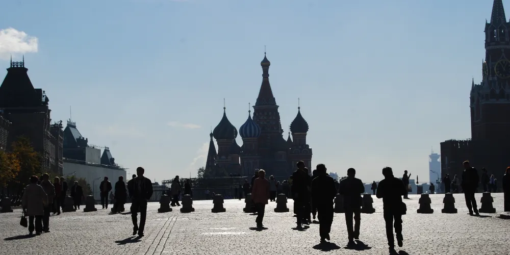 Russia threatens more sanctions on food imports