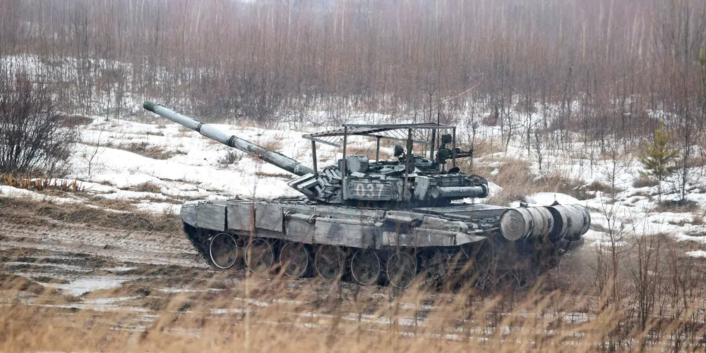 A tank moves along a field during joint exercises of the armed forces of Russia and Belarus