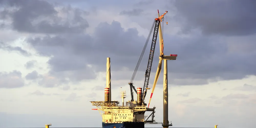 Turbine installation at Borkum Riffgrund 1