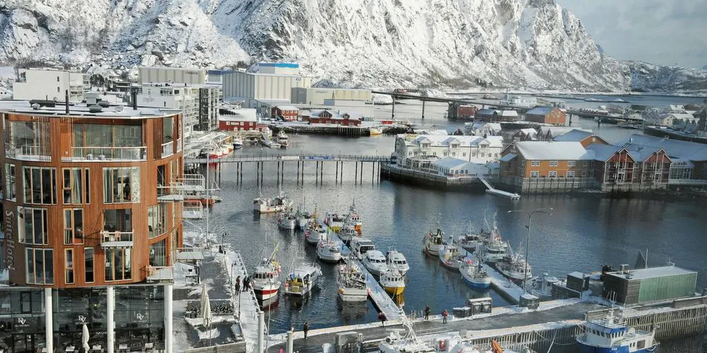 Illustrasjon: Havna i Svolvær.Foto: Kjersti Kvile