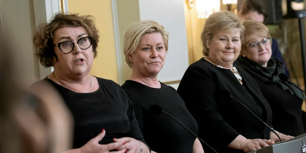 GRUNNRENTE PÅ HAVBRUK: Regjeringen vurderer grunnrente på havbruk. Men i de fire partiene øker motstanden mot en slik avgift. De fire partilederne, fra venstre: Olaug Bollestad (KrF), Siv Jensen (Frp), Erna Solberg (H) og Trine Skei Grande (V).