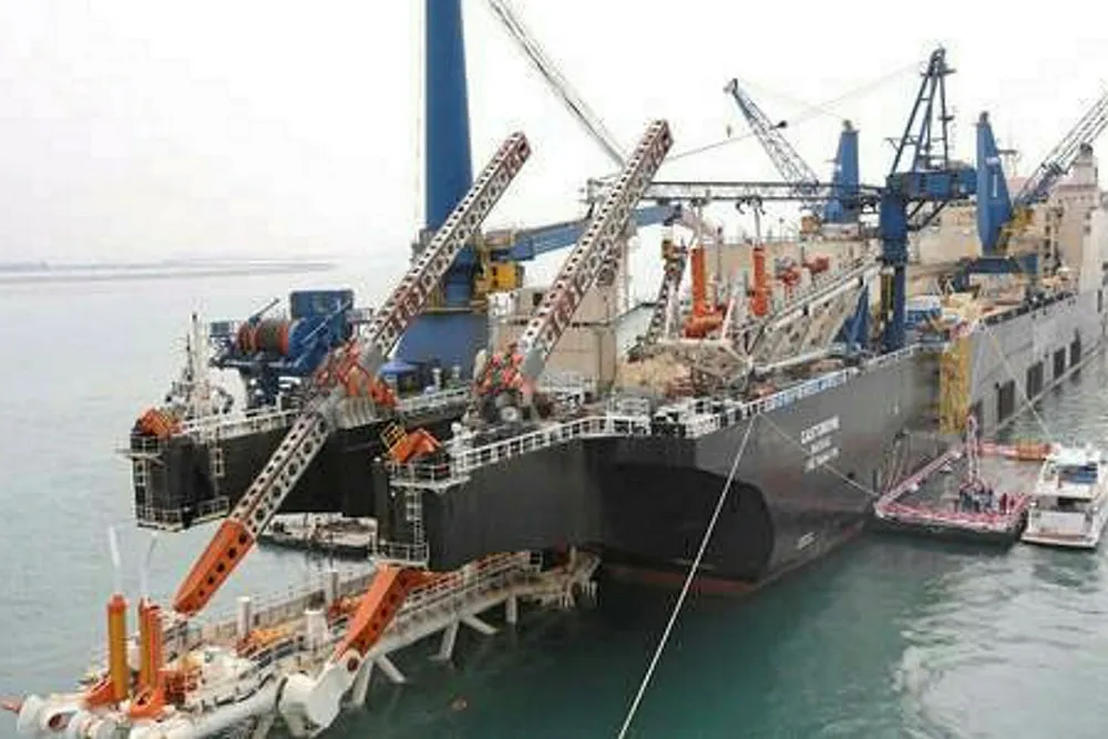 WORKHORSE: The 330-metre long vessel has a pulling capacity of 750 tonnes in normal pipelay mode. An articulated stinger adds 120 metres to the overall length during S-lay operations.
