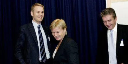 Austevoll’s Leroy bid raises ire, questions
